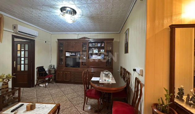 Resale - Apartment / flat - Torrevieja - Estacion De Autobuses