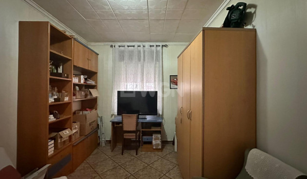 Resale - Apartment / flat - Torrevieja - Estacion De Autobuses