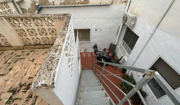 Resale - Apartment / flat - Torrevieja - Estacion De Autobuses