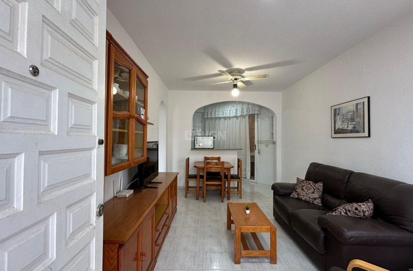 Odsprzedaż - Bungalow - Orihuela Costa - Los Almendros-la Florida