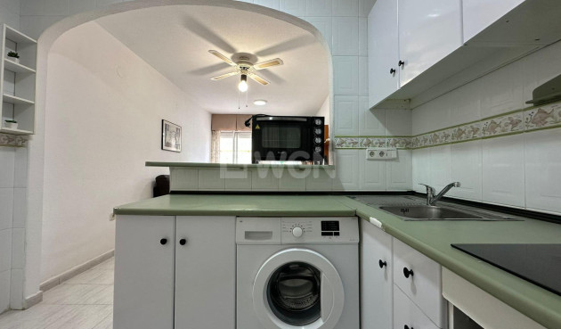 Odsprzedaż - Bungalow - Orihuela Costa - Los Almendros-la Florida