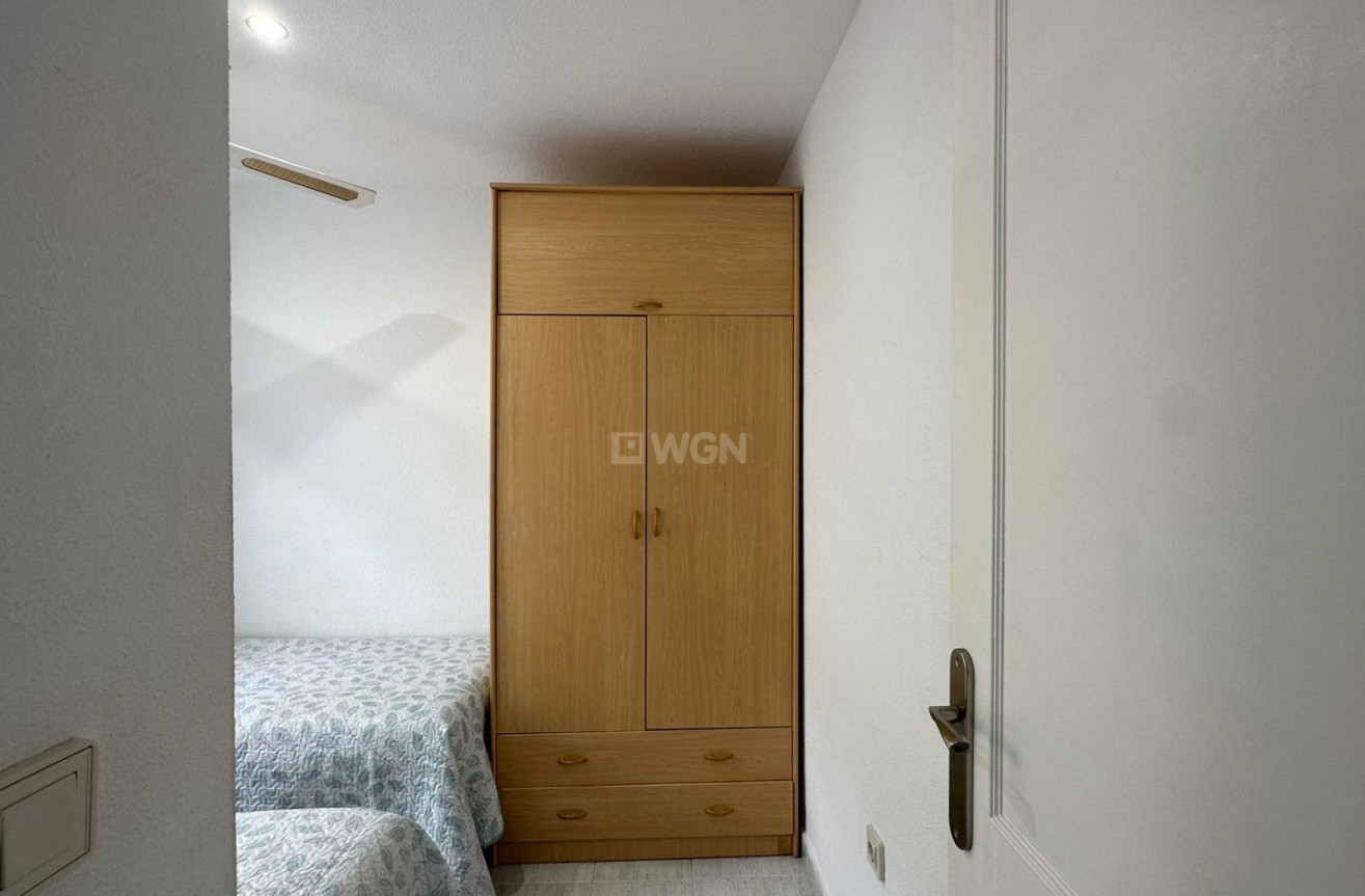 Odsprzedaż - Bungalow - Orihuela Costa - Los Almendros-la Florida