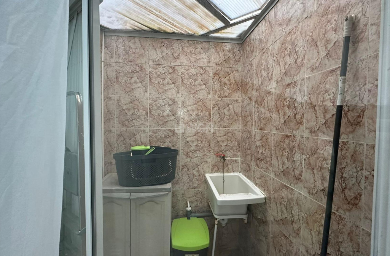 Odsprzedaż - Bungalow - Orihuela Costa - Los Almendros-la Florida