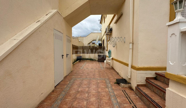 Odsprzedaż - Bungalow - Orihuela Costa - Los Almendros-la Florida