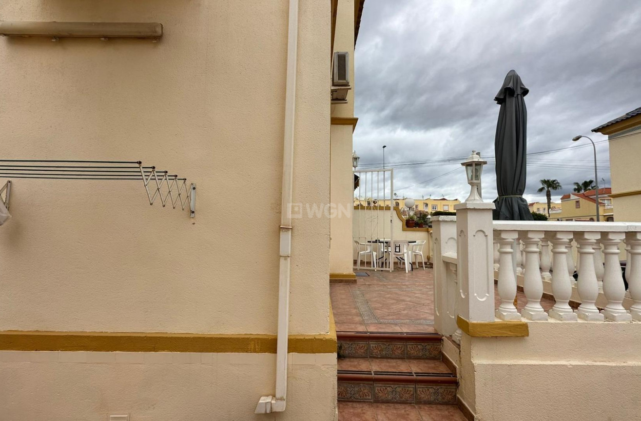 Odsprzedaż - Bungalow - Orihuela Costa - Los Almendros-la Florida