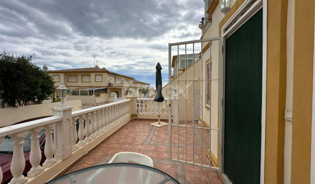 Odsprzedaż - Bungalow - Orihuela Costa - Los Almendros-la Florida