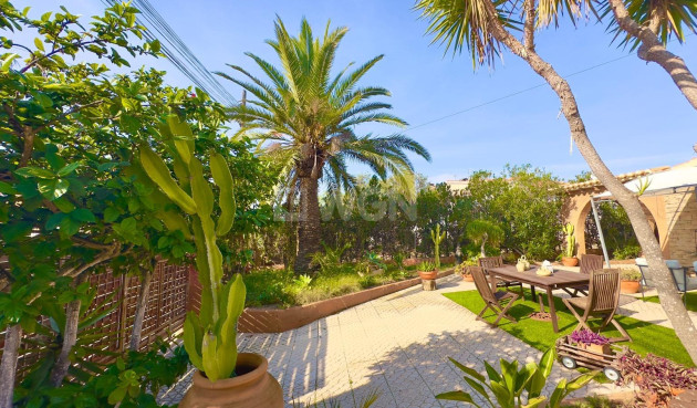 Odsprzedaż - Villa - Torrevieja - Torreblanca