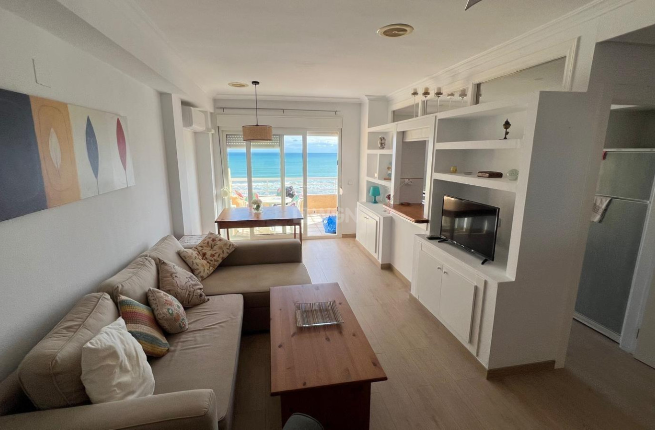 Odsprzedaż - Daszek - Torrevieja - La Mata Pueblo