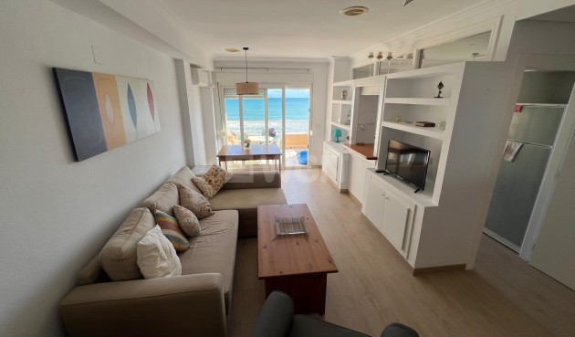 Odsprzedaż - Daszek - Torrevieja - La Mata Pueblo