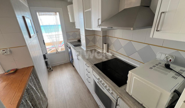 Odsprzedaż - Daszek - Torrevieja - La Mata Pueblo