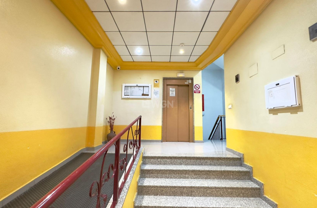 Odsprzedaż - Daszek - Torrevieja - PARQUE DE LAS NACIONES