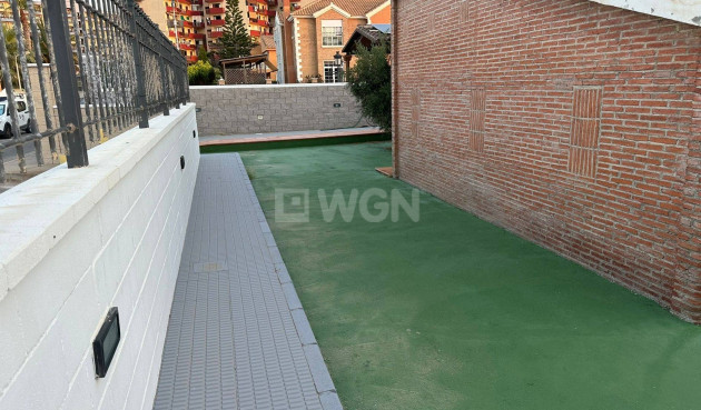 Odsprzedaż - Villa - La Manga del Mar Menor - Playa Principe