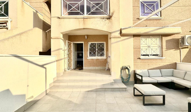 Odsprzedaż - Bungalow - Torrevieja - Torreblanca