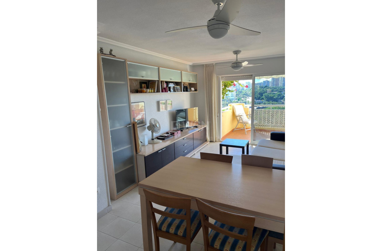 Odsprzedaż - Mieszkanie w bloku - Orihuela Costa - Campoamor