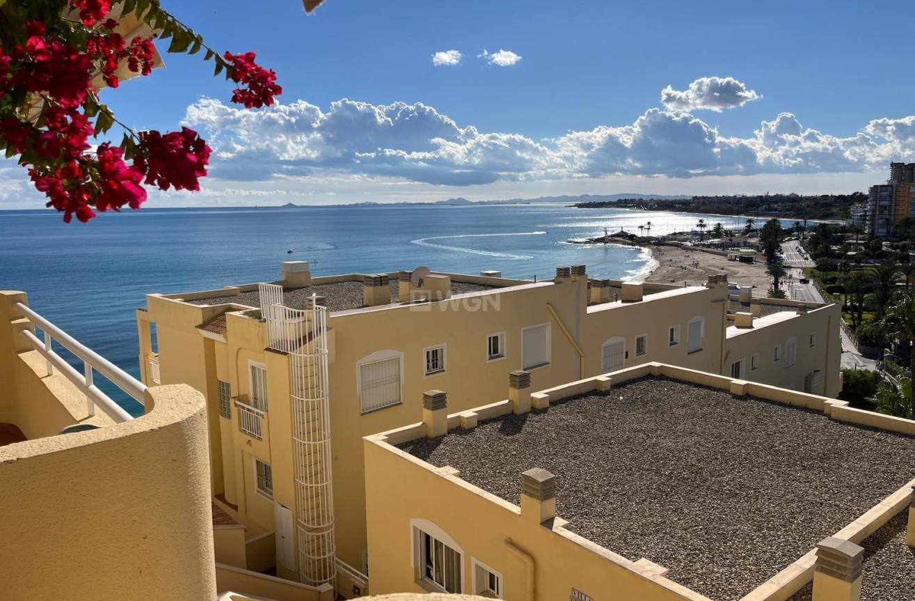 Odsprzedaż - Mieszkanie w bloku - Orihuela Costa - Campoamor