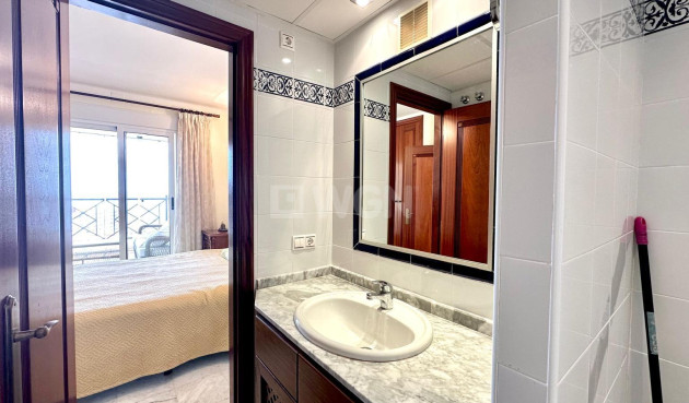 Odsprzedaż - Mieszkanie w bloku - Torrevieja - Los Frutales