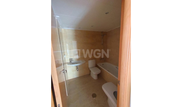 Reventa - Apartamento / piso - Torrevieja - Estacion De Autobuses