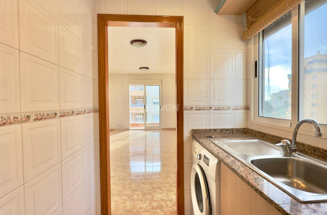 Wiederverkauf - Wohnung - Torrevieja - Playa del Cura