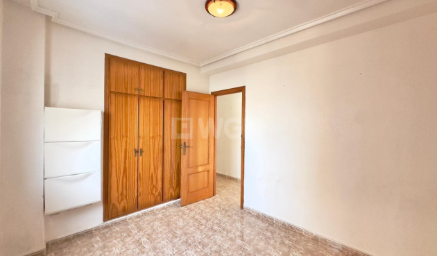 Wiederverkauf - Wohnung - Torrevieja - Playa del Cura