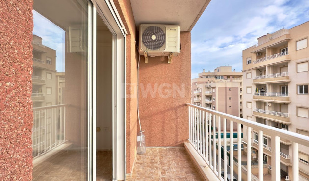 Wiederverkauf - Wohnung - Torrevieja - Playa del Cura