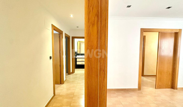 Wiederverkauf - Wohnung - Torrevieja - Centro