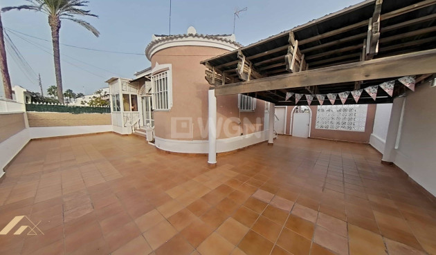 Odsprzedaż - Villa - Torrevieja - San Luis