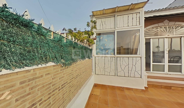 Odsprzedaż - Villa - Torrevieja - San Luis