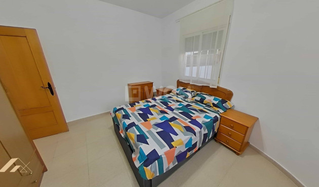 Odsprzedaż - Villa - Torrevieja - San Luis