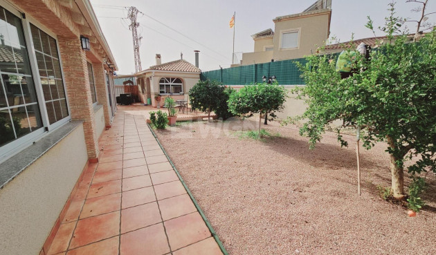 Odsprzedaż - Villa - Torrevieja - La Siesta - El Salado - Torreta