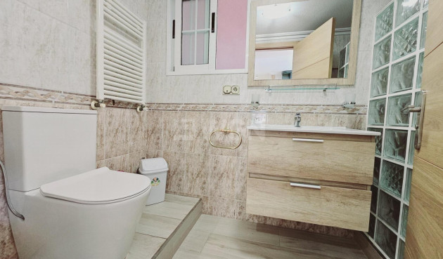 Odsprzedaż - Villa - Torrevieja - La Siesta - El Salado - Torreta