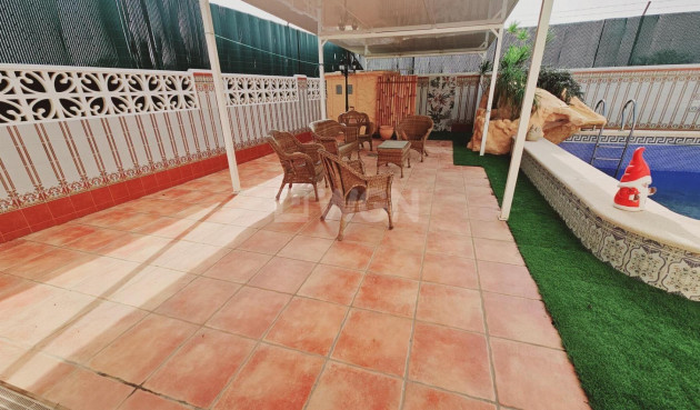 Odsprzedaż - Villa - Torrevieja - La Siesta - El Salado - Torreta