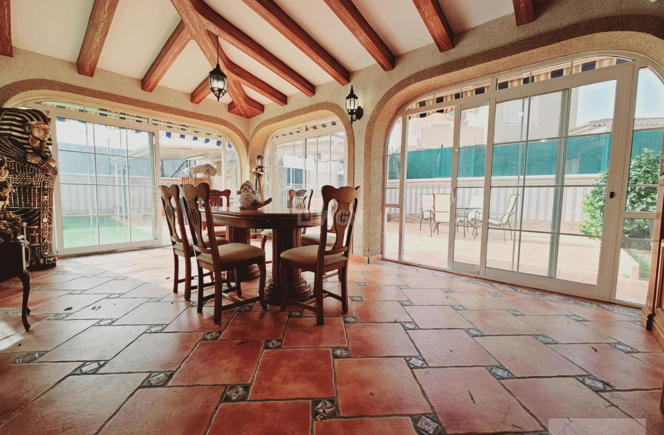 Odsprzedaż - Villa - Torrevieja - La Siesta - El Salado - Torreta