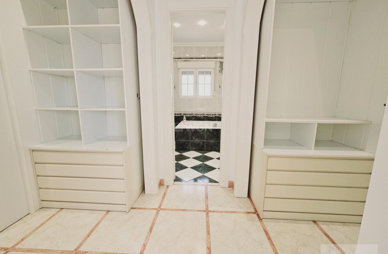 Odsprzedaż - Villa - Torrevieja - La Siesta - El Salado - Torreta