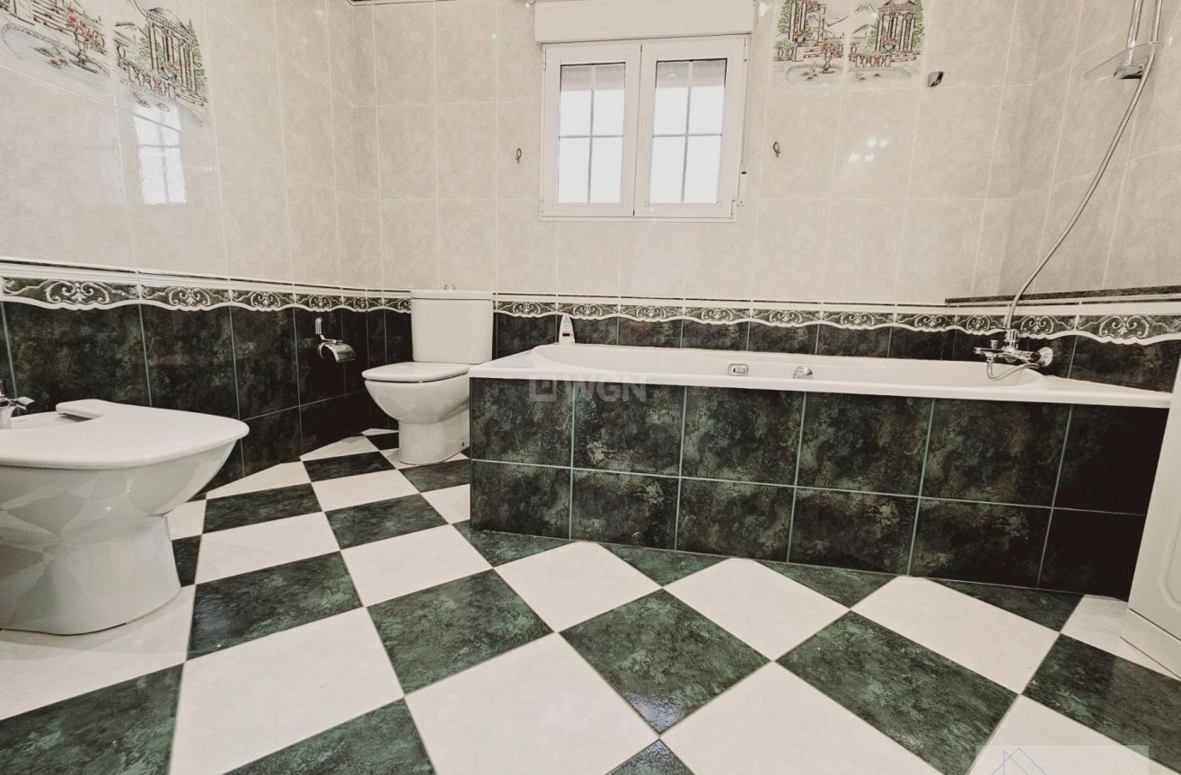 Odsprzedaż - Villa - Torrevieja - La Siesta - El Salado - Torreta