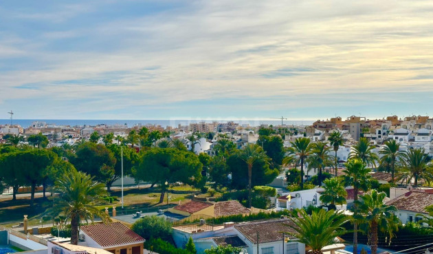 Wiederverkauf - Wohnung - Torrevieja - Playa del Cura