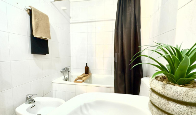 Wiederverkauf - Wohnung - Torrevieja - Playa del Cura