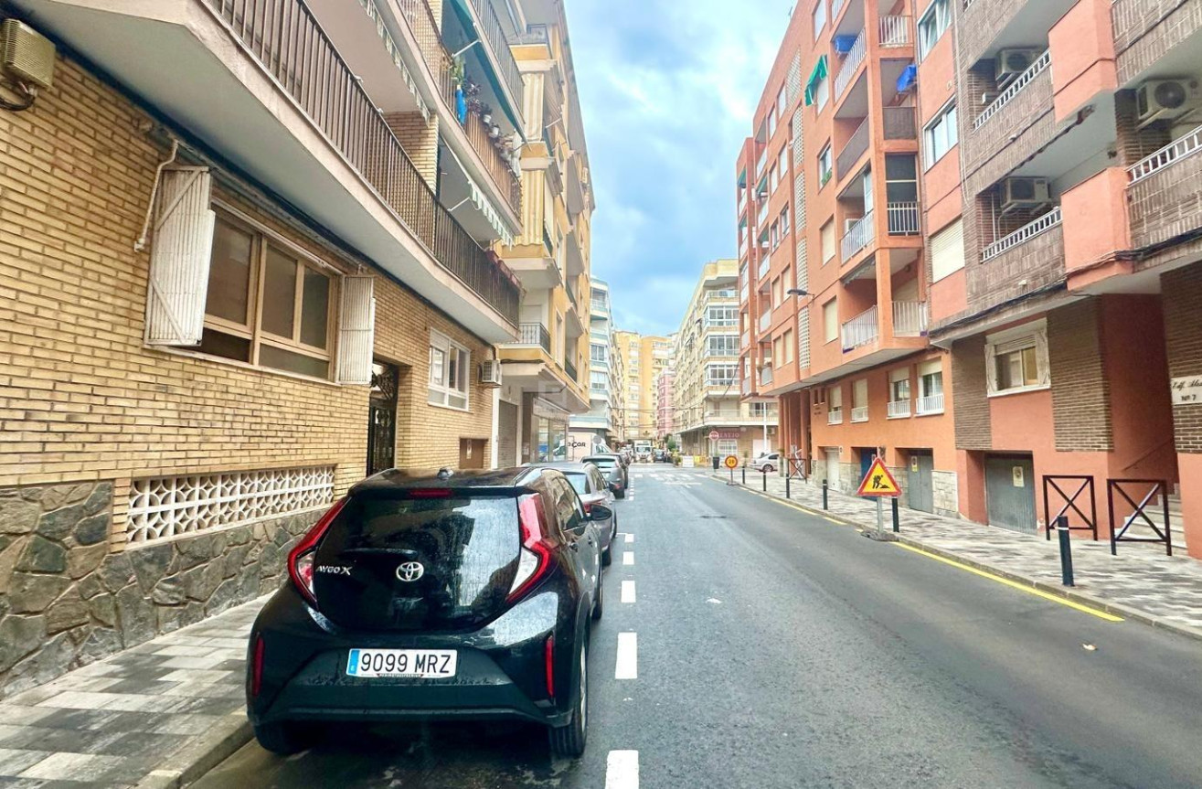 Wiederverkauf - Wohnung - Torrevieja - Playa del Cura