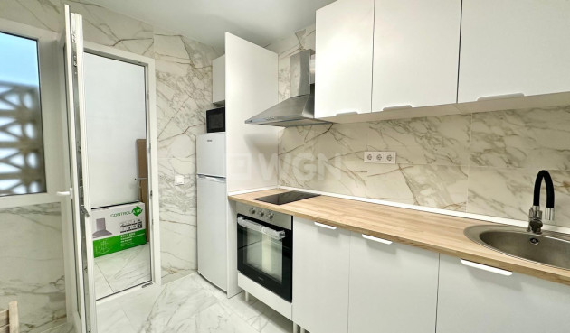 Wiederverkauf - Wohnung - Torrevieja - Playa del Cura