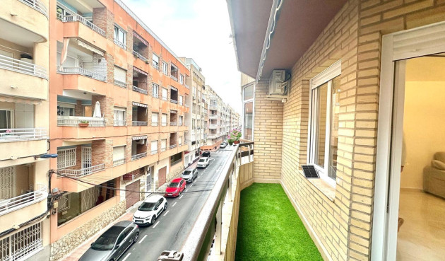 Wiederverkauf - Wohnung - Torrevieja - Playa del Cura