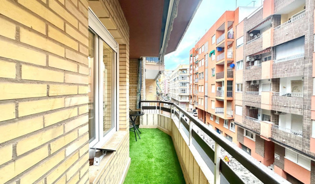 Wiederverkauf - Wohnung - Torrevieja - Playa del Cura