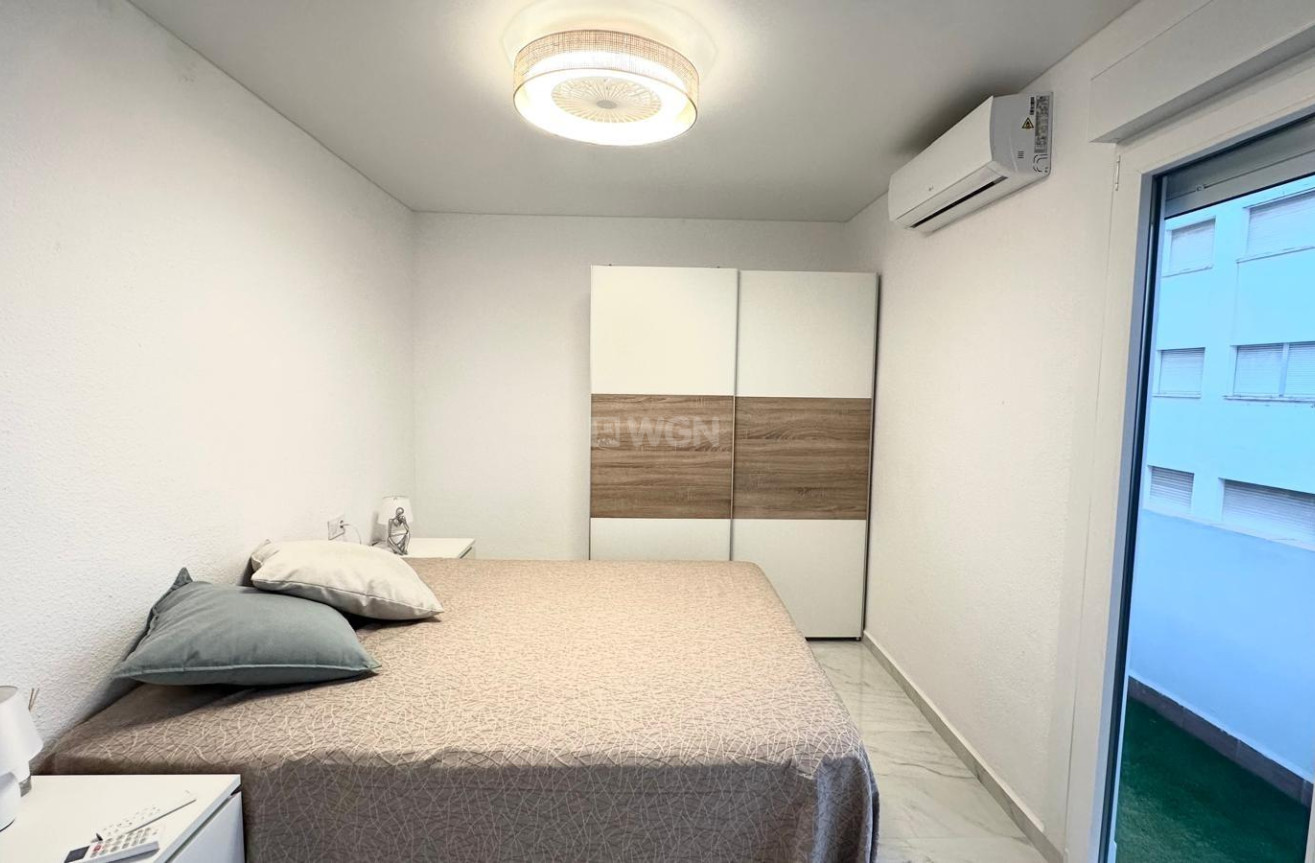 Wiederverkauf - Wohnung - Torrevieja - Playa del Cura