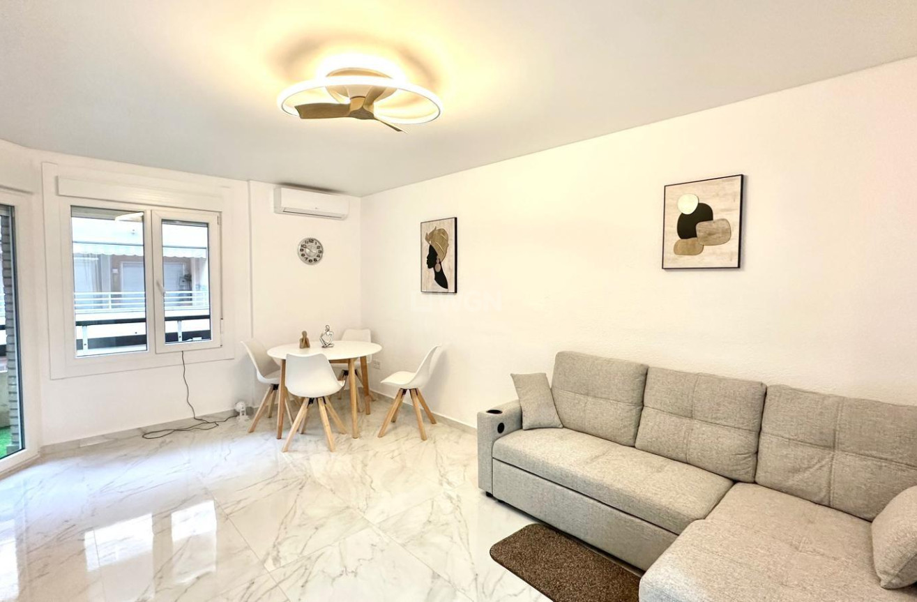 Wiederverkauf - Wohnung - Torrevieja - Playa del Cura