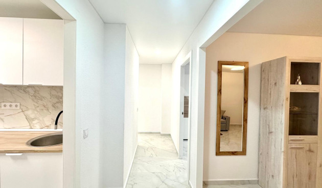 Wiederverkauf - Wohnung - Torrevieja - Playa del Cura