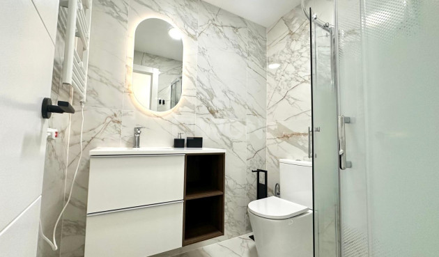 Wiederverkauf - Wohnung - Torrevieja - Playa del Cura