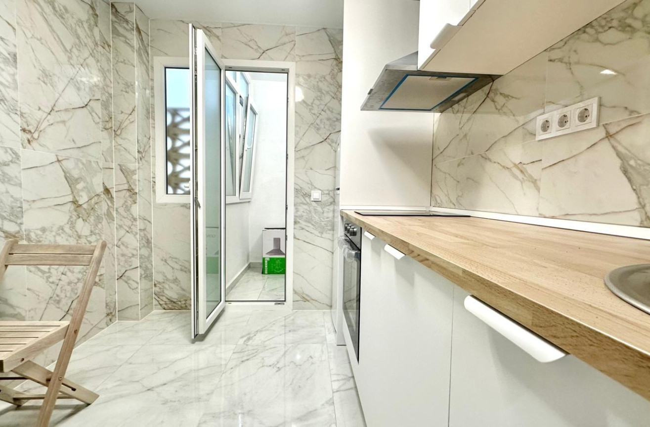 Wiederverkauf - Wohnung - Torrevieja - Playa del Cura