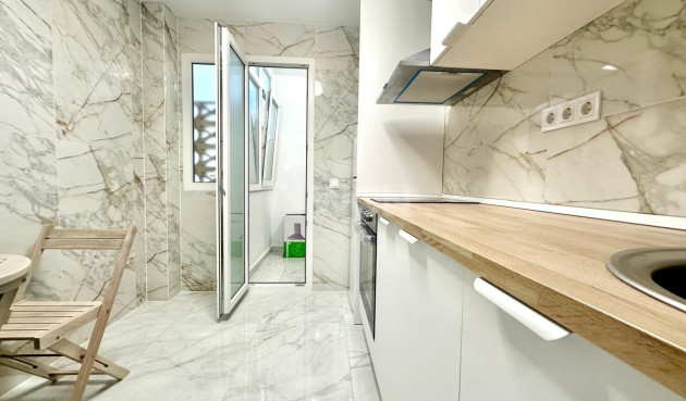 Wiederverkauf - Wohnung - Torrevieja - Playa del Cura