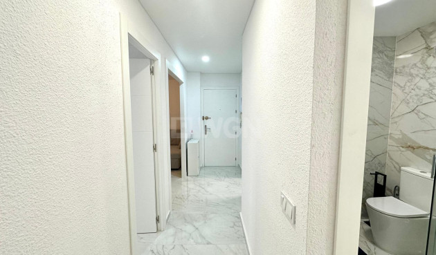Wiederverkauf - Wohnung - Torrevieja - Playa del Cura