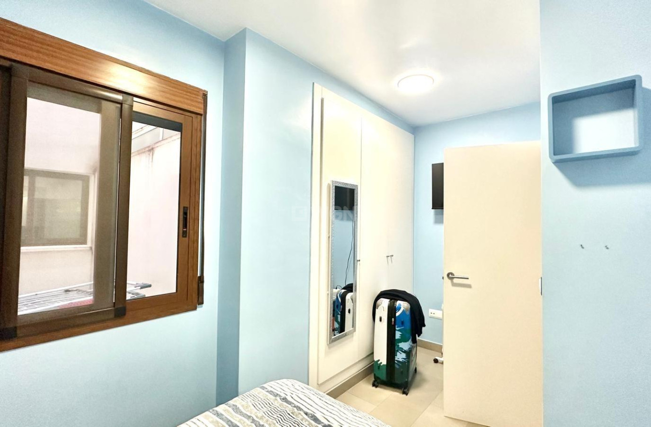 Wiederverkauf - Wohnung - Torrevieja