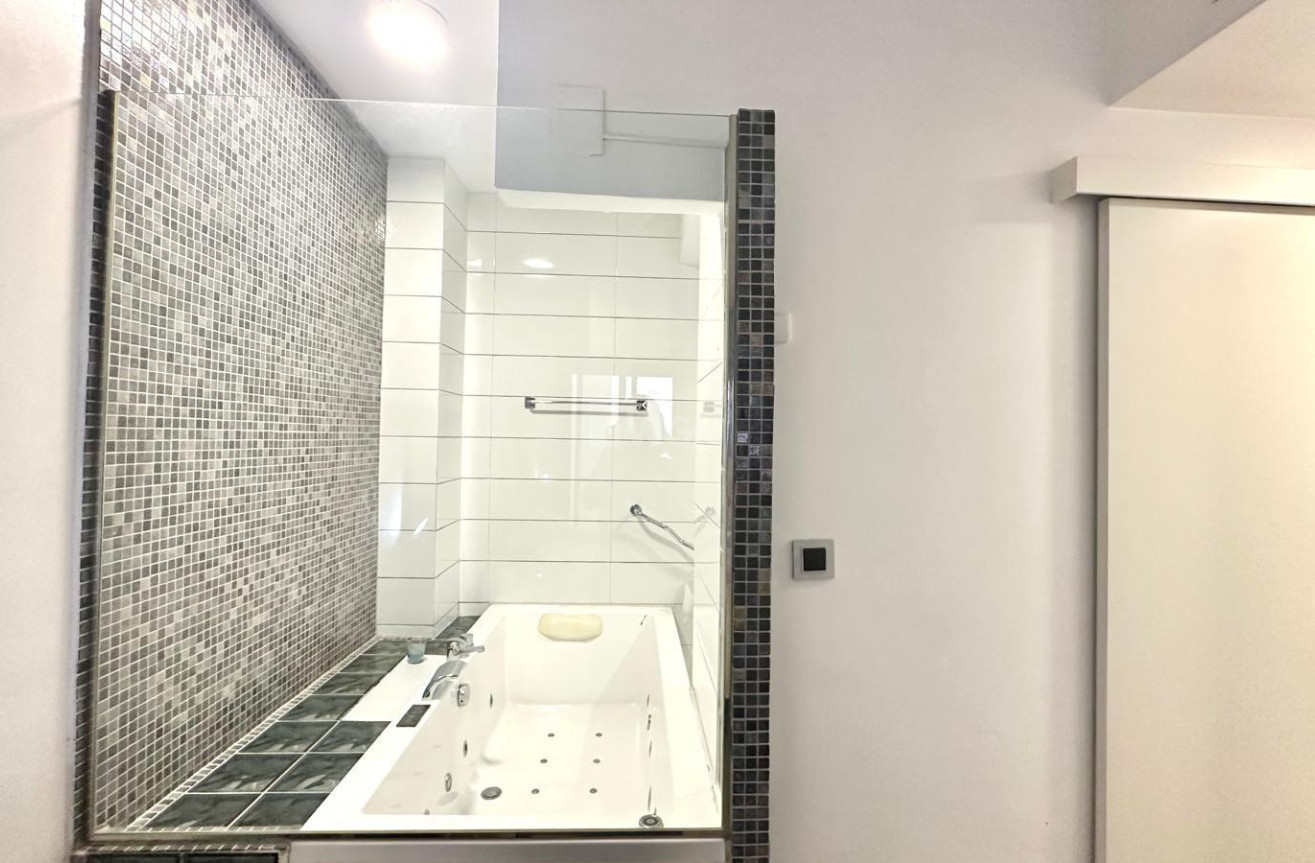 Wiederverkauf - Wohnung - Torrevieja