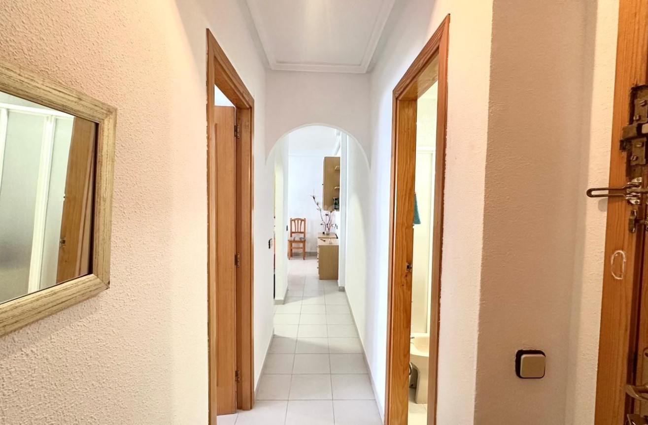 Odsprzedaż - Daszek - Torrevieja - Acequion